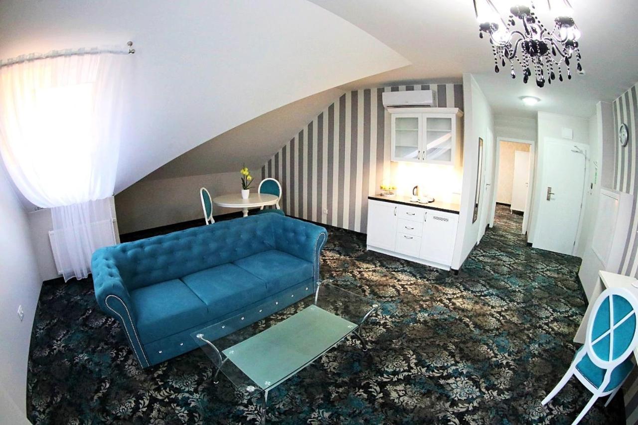 Hotel Lord Radom Exterior foto